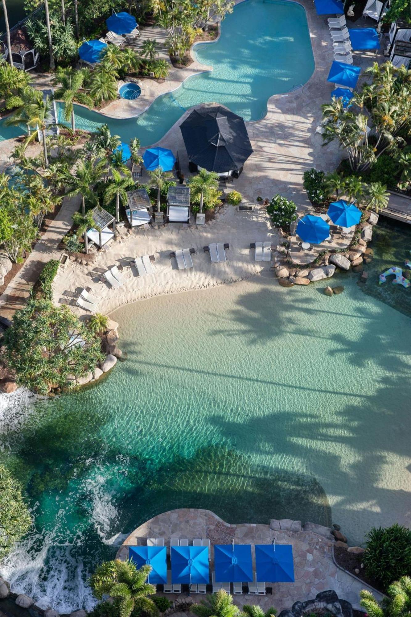 Jw Marriott Gold Coast Resort & Spa Surfers Paradise Exterior photo The Lagoon